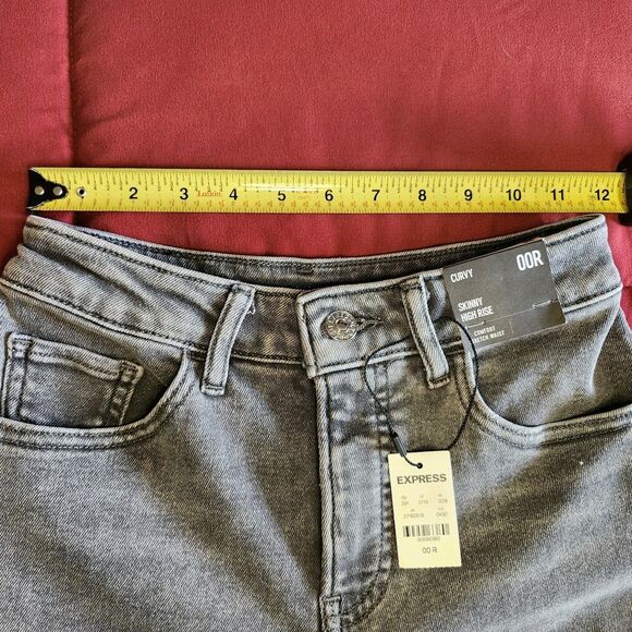 Express NWT 00R Curvy High Waist Washed Black Skinny Jeans Raw Hem Stretch - Picture 10 of 13